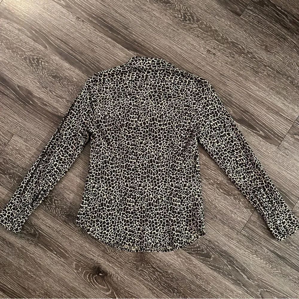 J. crew Slim Leopard Button Down - Picture 6 of 7